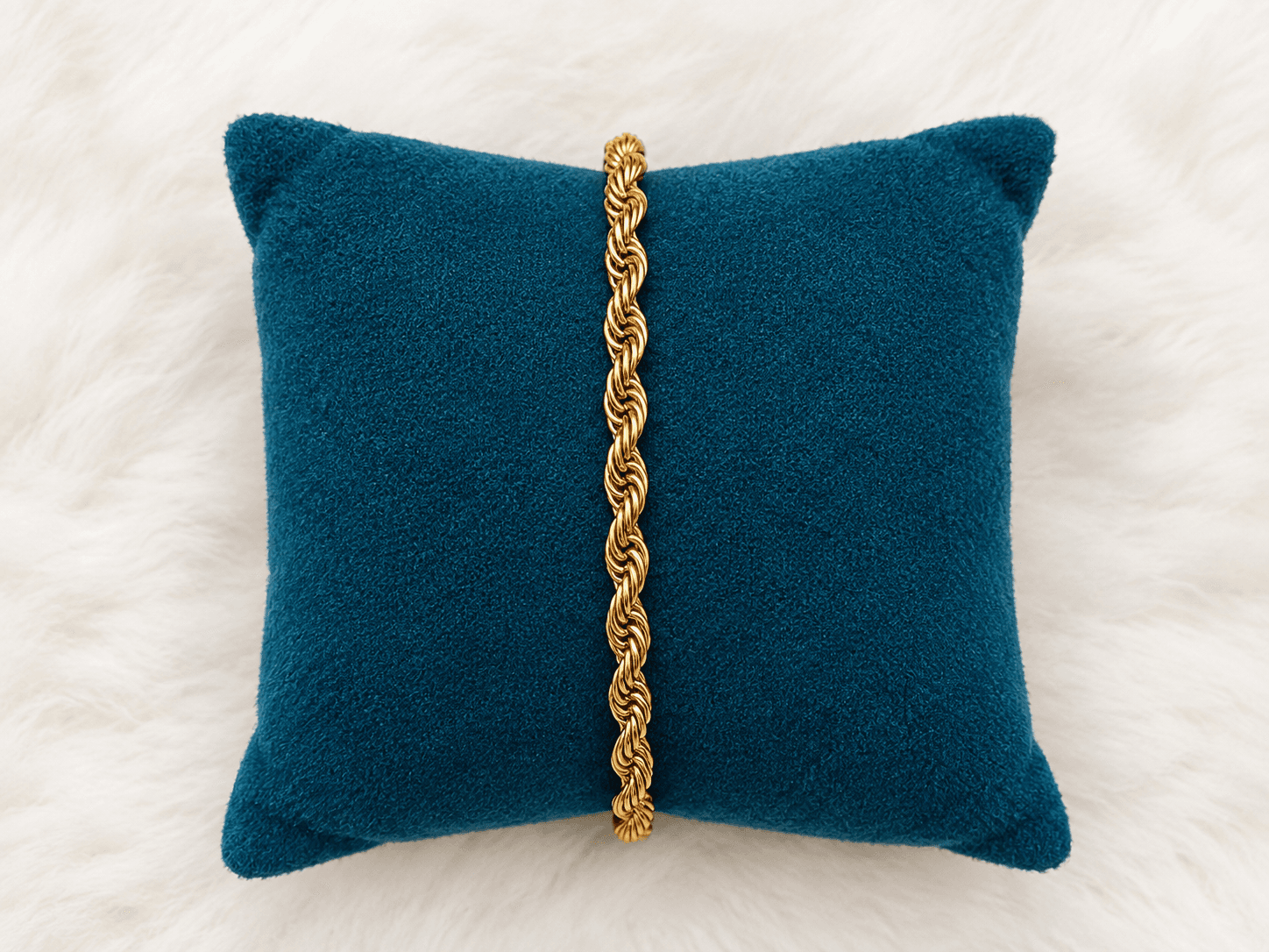 Classic Gold Twisted Rope Chain Bracele