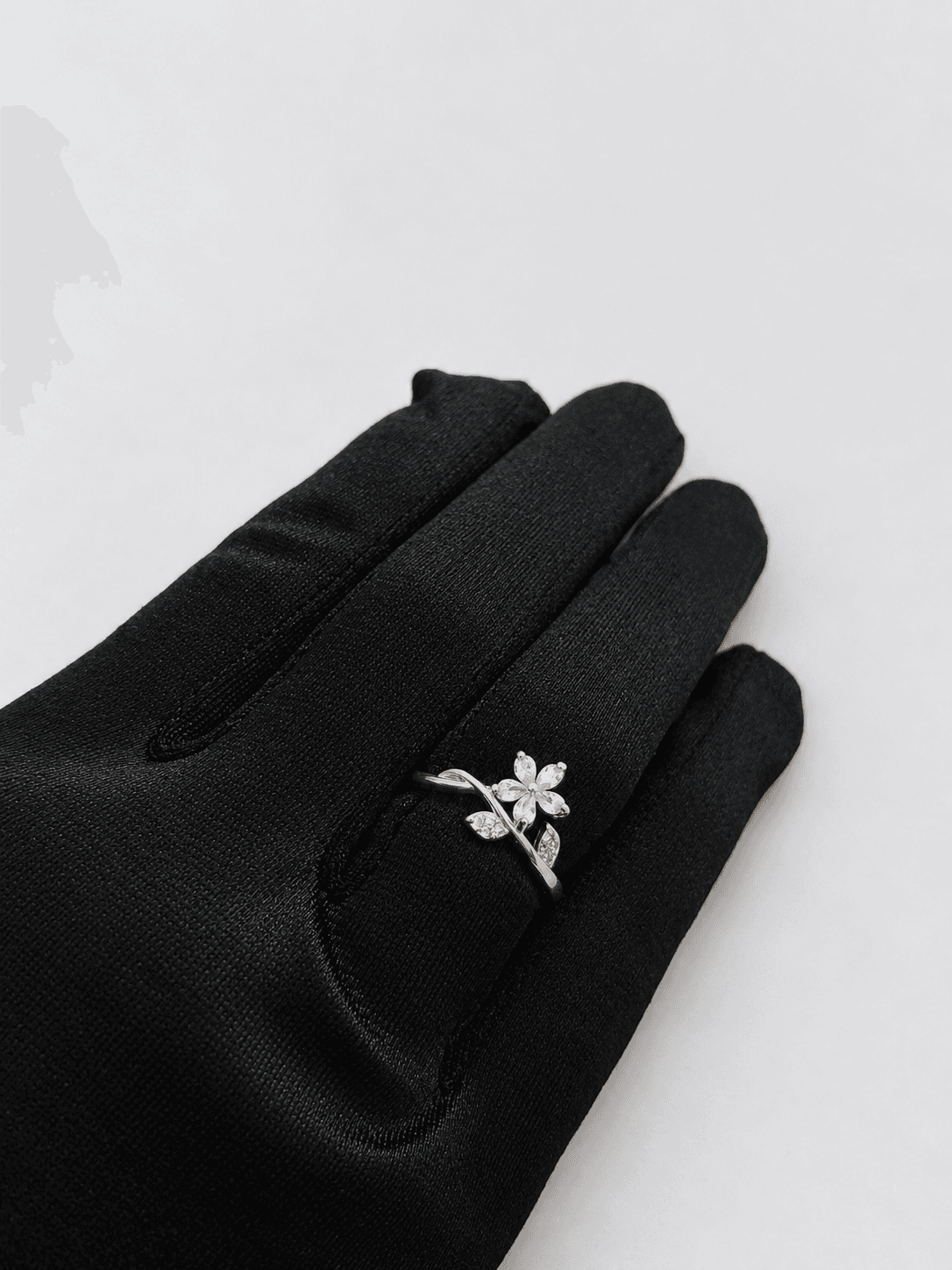 Dainty Pink Floral Vine Ring(Adjustable)